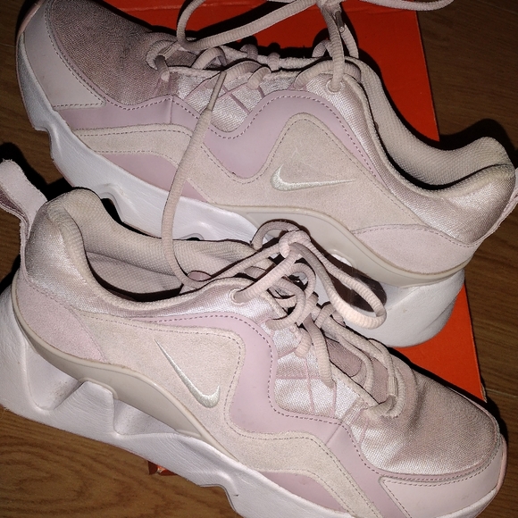 Nike | Shoes | Nike Ryz 2 | Poshmark